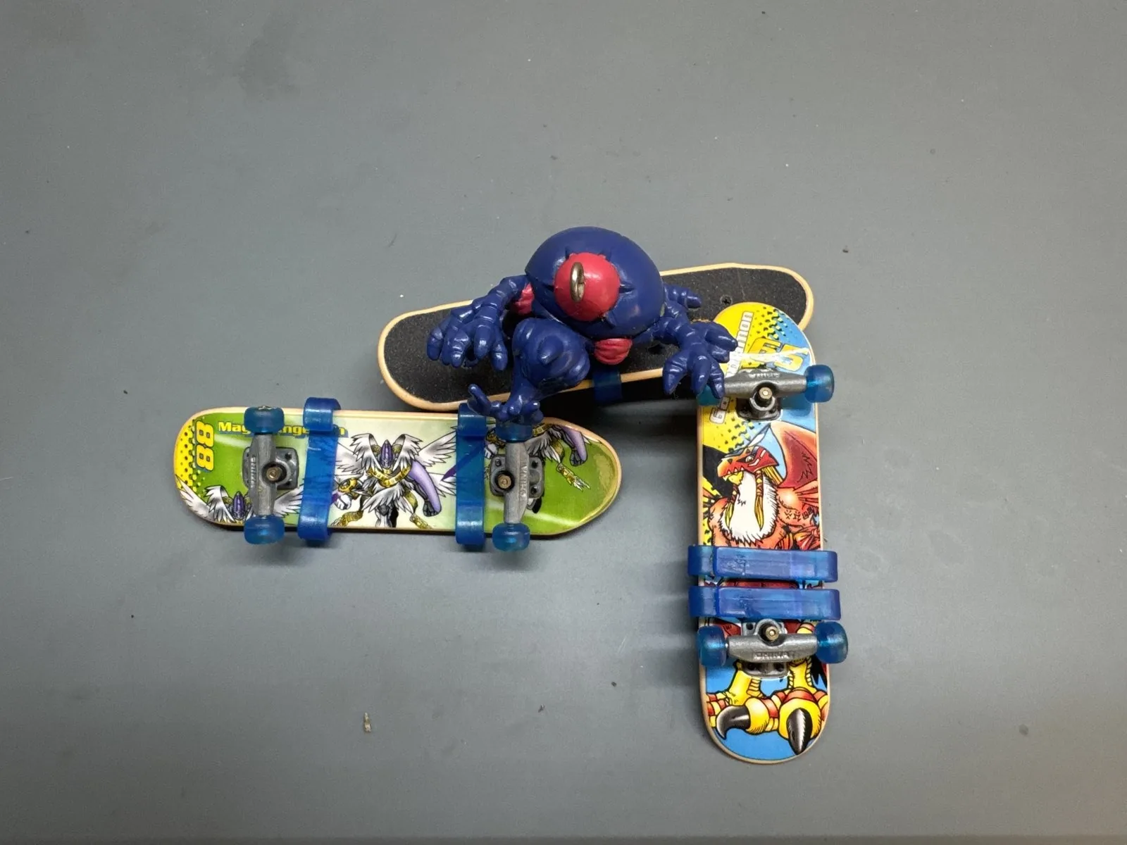 1999 Bandai Digimon DX Skateboard Lot MegaKabuterimon MagnaAngemon Garudamon